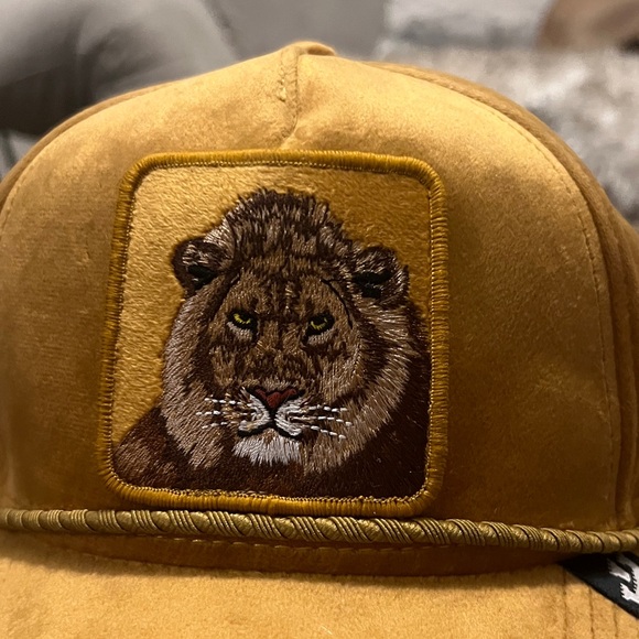 LION - GOORIN BROS. limited “ROYALTY” edition. Yellow Cap / mustard cap - NEW - Picture 3 of 10